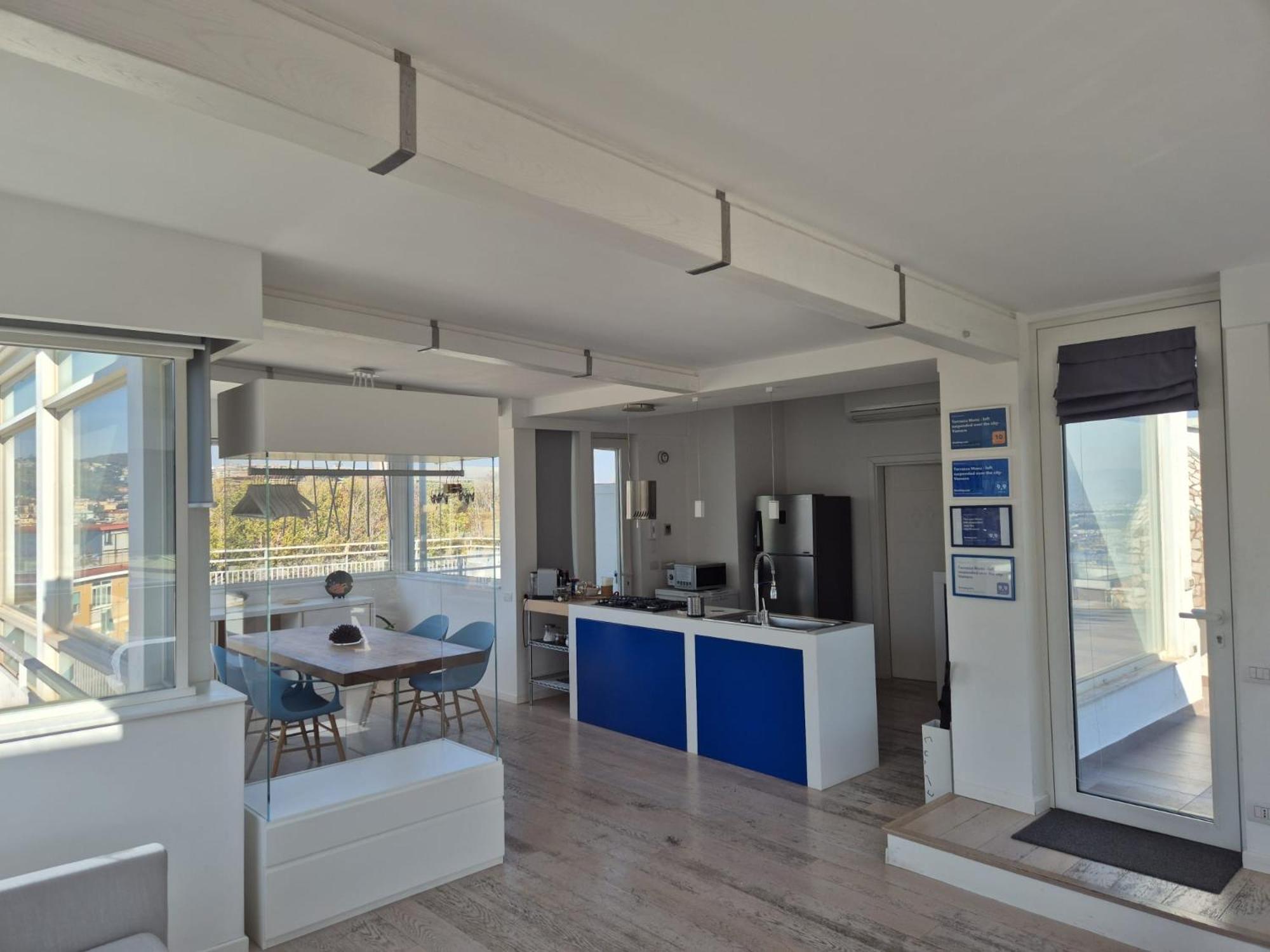Terrazza Manu - Loft Suspended Over The City-Vomero Napoli Exterior foto